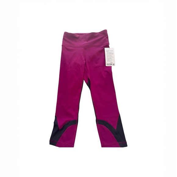 Women's lululemon size 6 athletic leggings NWT Magenta and Black Leggings - Picture 3 of 5